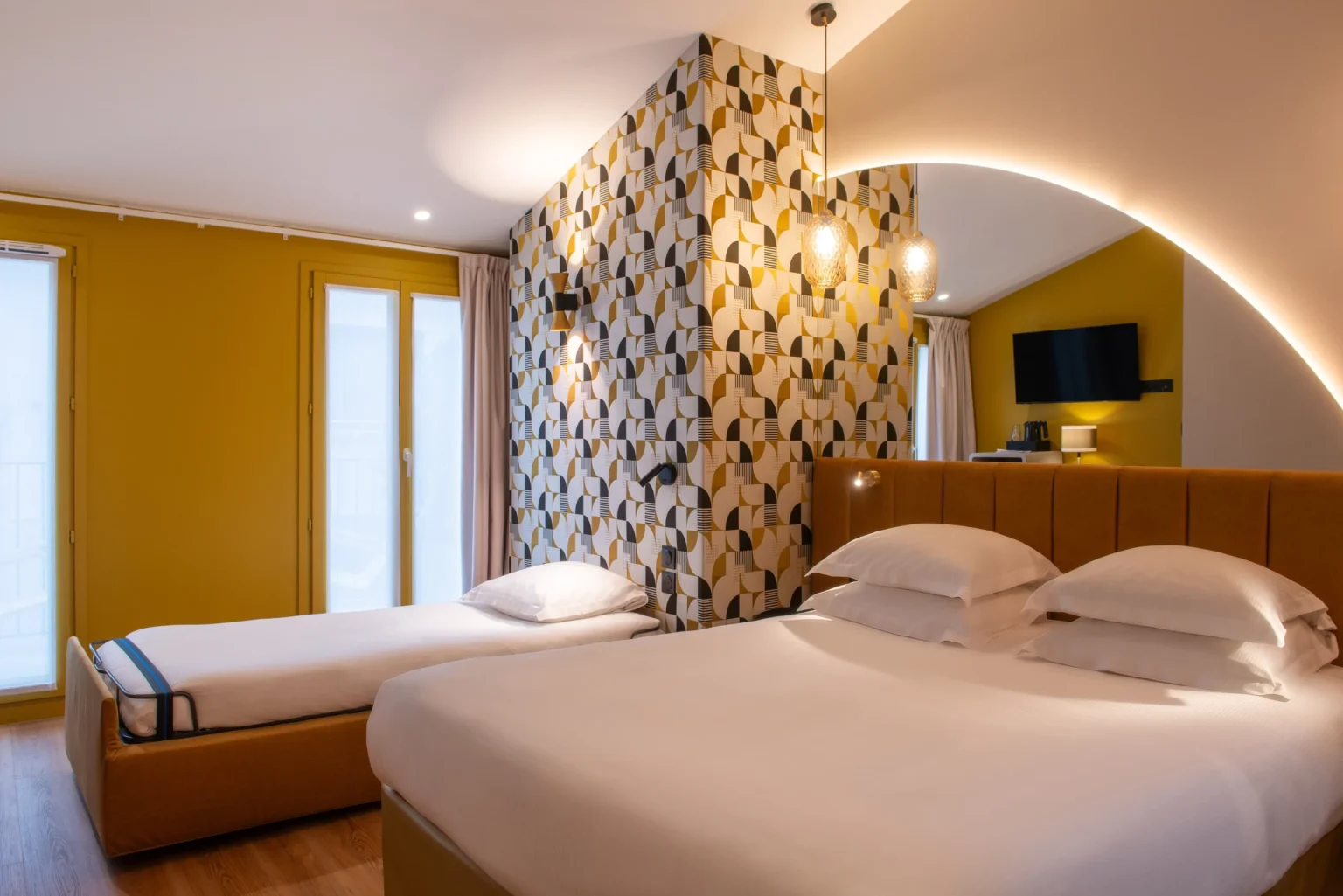 chambre de l'hôtel arc élysées